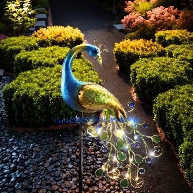 декоративные садовые светильники,павлин,павлин из металла,павлин из металла для сада,светильники садовые