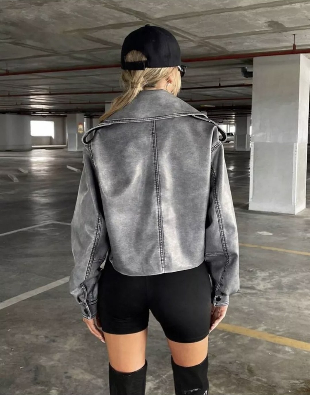 куртка косуха женская,косуха куртка,косуха оверсайз кожаная куртка серая винтажная aftfbasic,косуха женская куртка кожаная oversize,косуха кожаная куртка