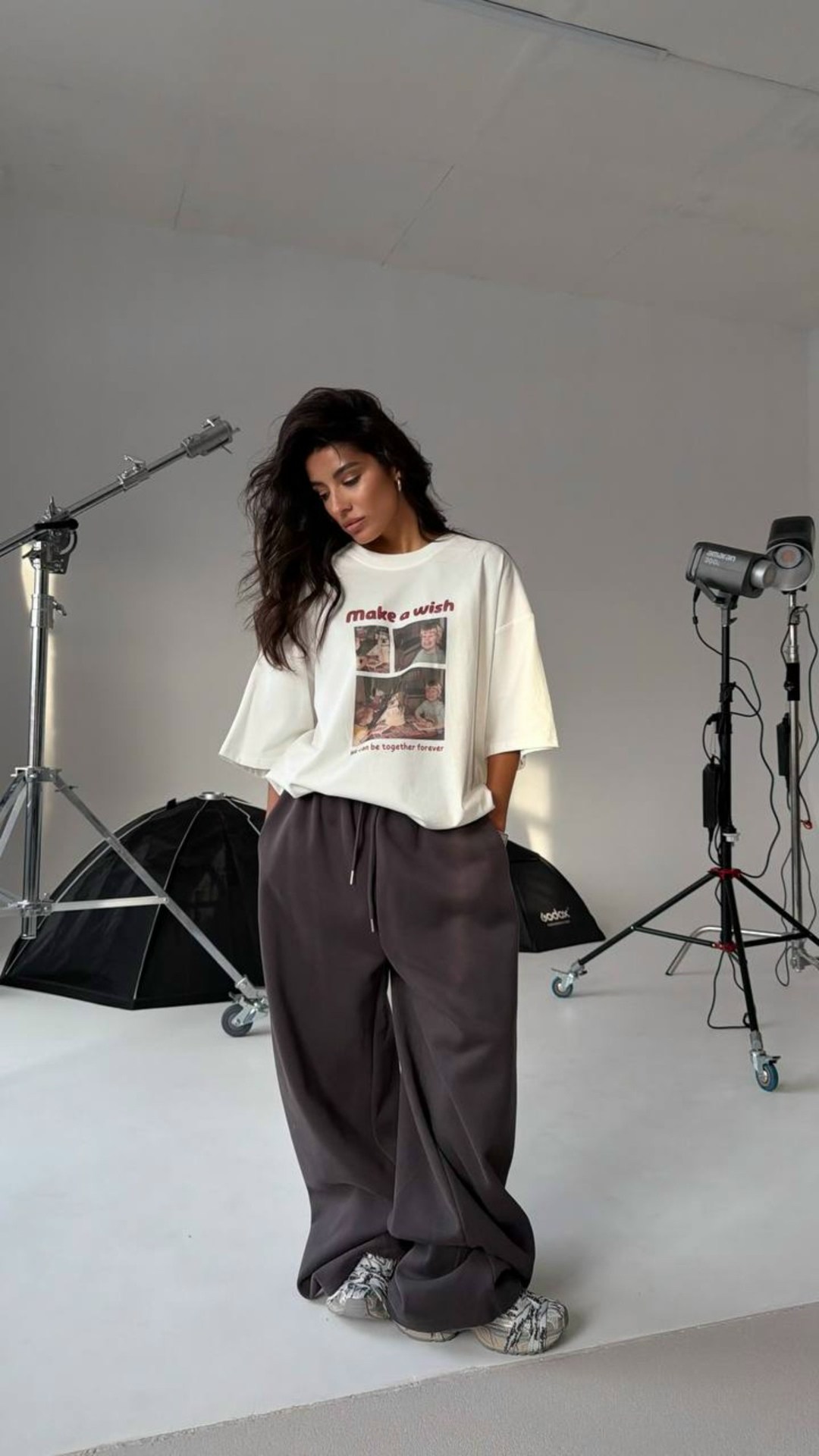 футболки оверсайз,футболки оверсайз женские,белая футболка оверсайз,футболки оверсайз с принтами,черная футболка оверсайз