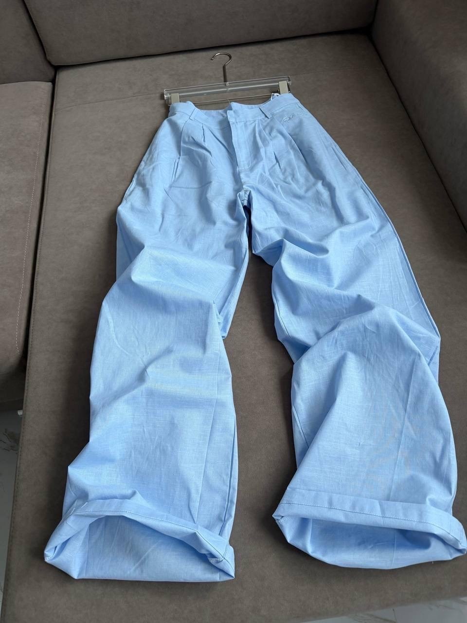 брючный костюм,костюм женский,костюм голубой,костюм в пижамном стиле голубой,летний брючный костюм