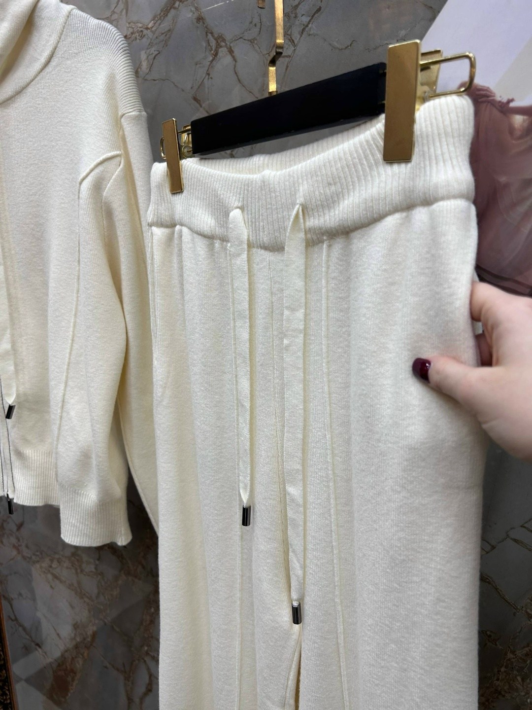 спортивные костюм,костюм на флисе,жилет бежевый,спортивные костюмы женские