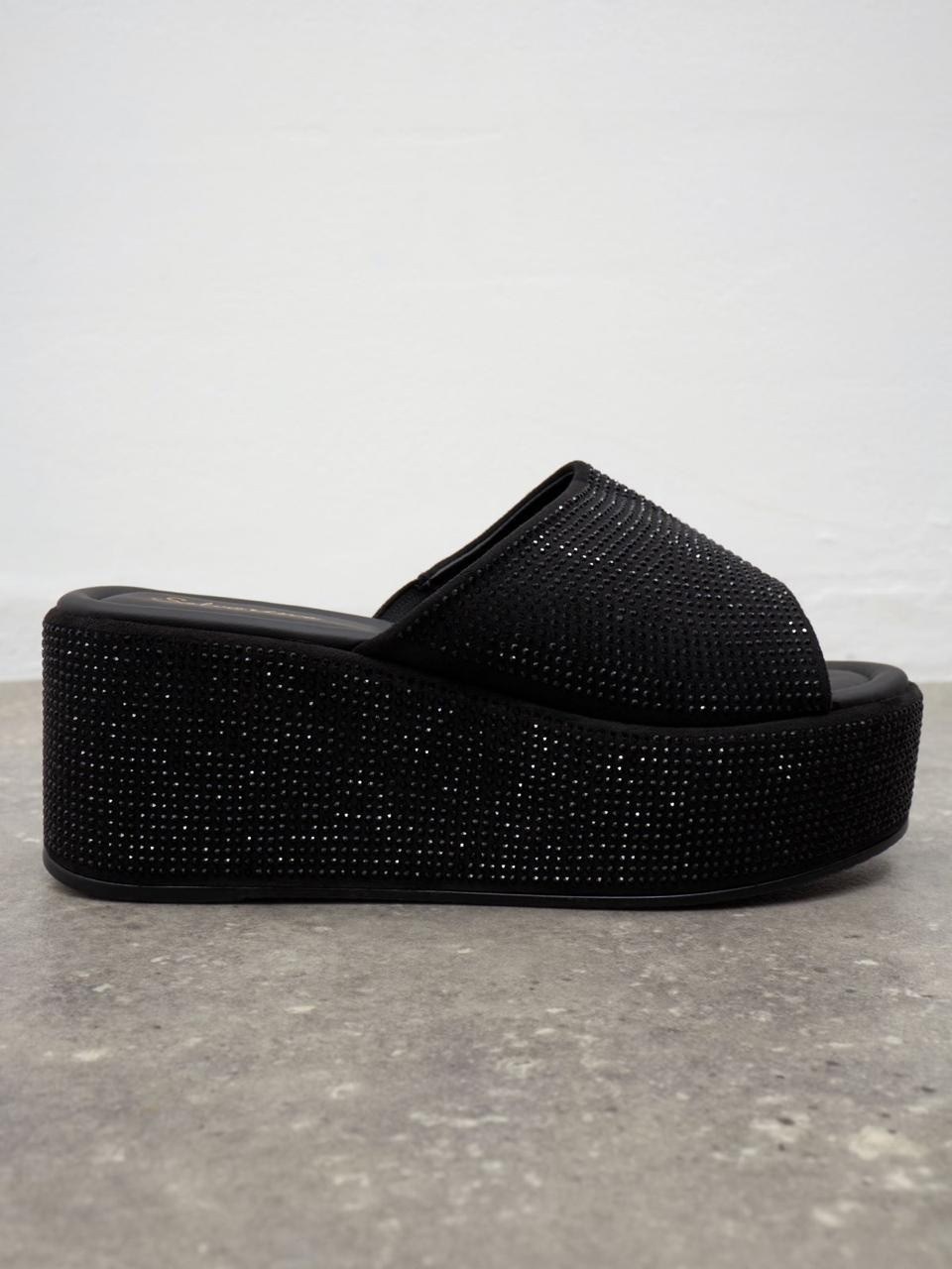 вязаные босоножки,модная ,женские босоножки,женская ,обуви