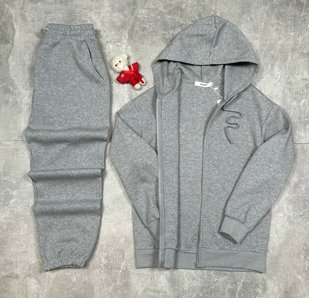 спортивные костюмы brunello cucinelli,спортивный костюм loro piana,костюм спортивный,спортивный костюм stefano ricci,спортивный костюм серый