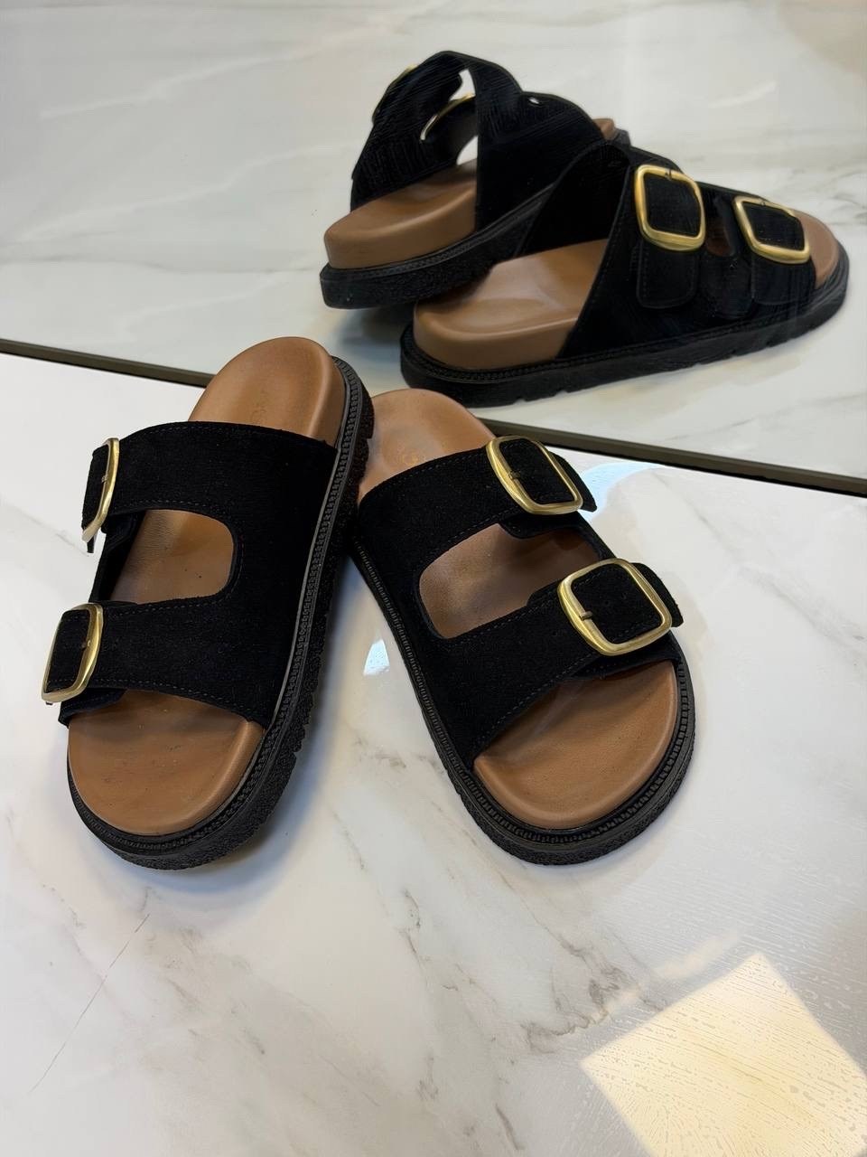 ,шлепанцы с пряжкой,модные сандалии,шлепанцы женские,модные шлепанцы