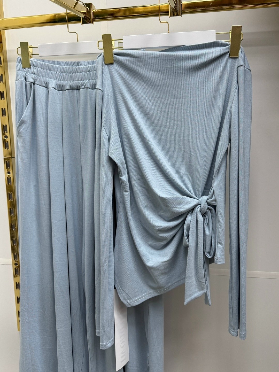 костюм с брюками,трикотажные костюмы,брюки широкие,костюм женский тройка,одежда для женщин