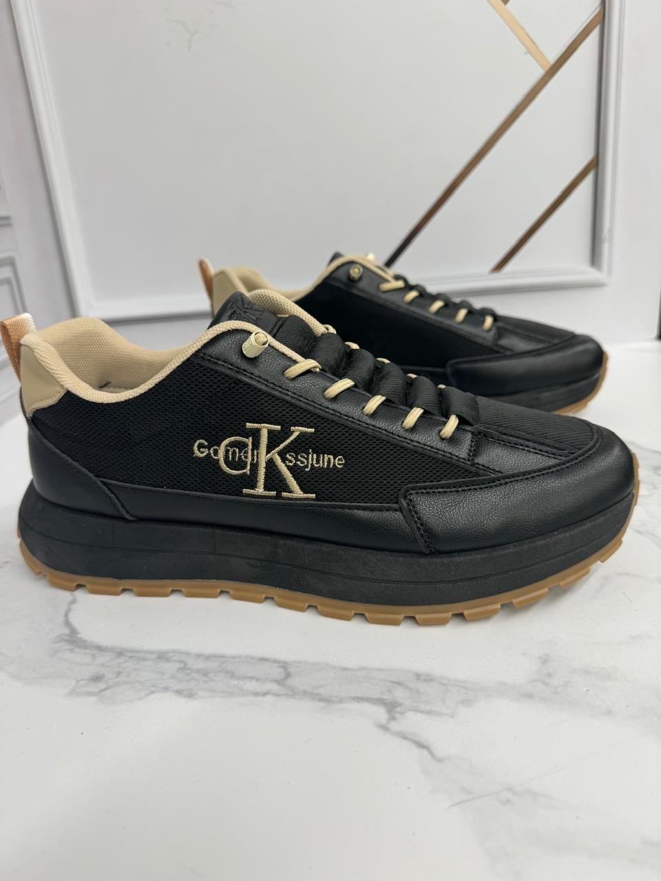 кроссовки мужские calvin klein,мужские кроссовки,,кроссовки для мужчин,мужская  кроссовки