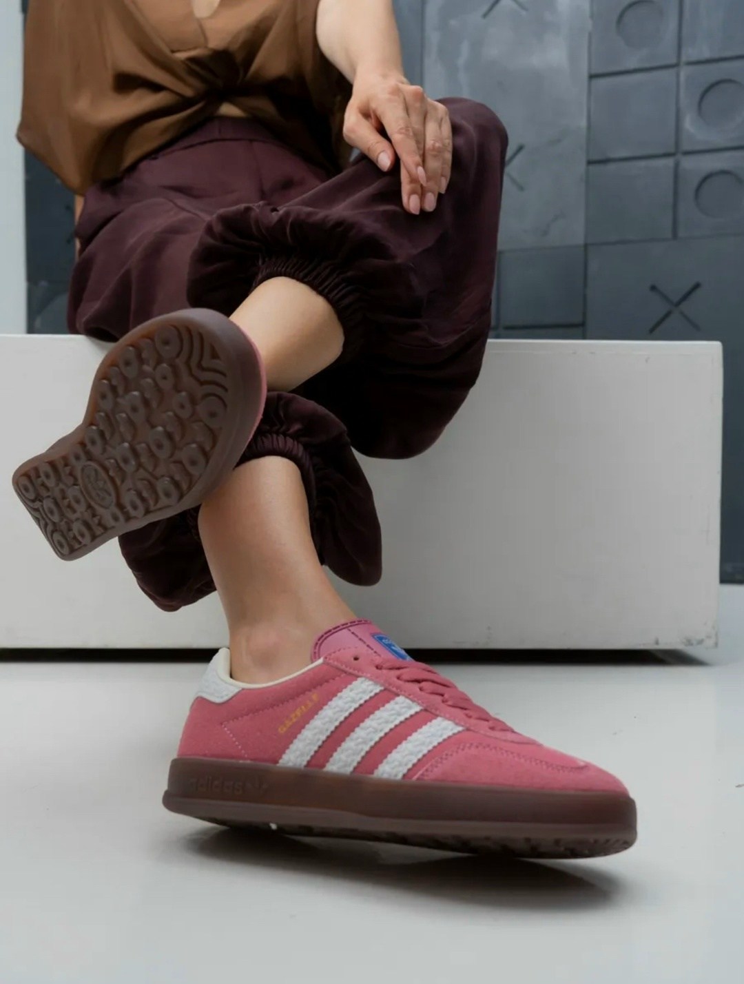 кроссовки adidas,женские кроссовки adidas,кроссовки adida gazelle,женские кроссовки adidas gazelle,