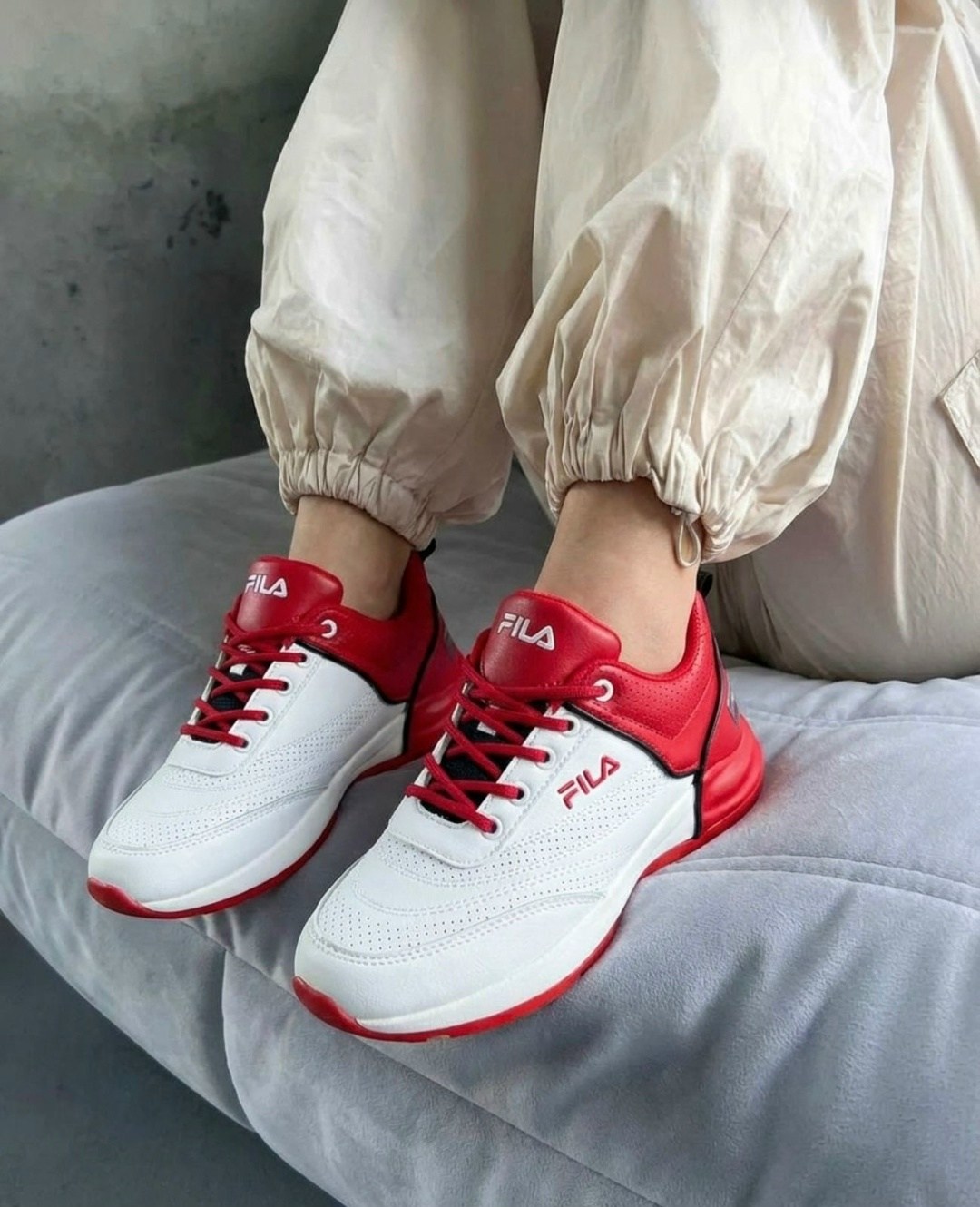 кроссовки женскиe,кроссовки,кроссы женские,спортивные кроссовки,кроссовки модные