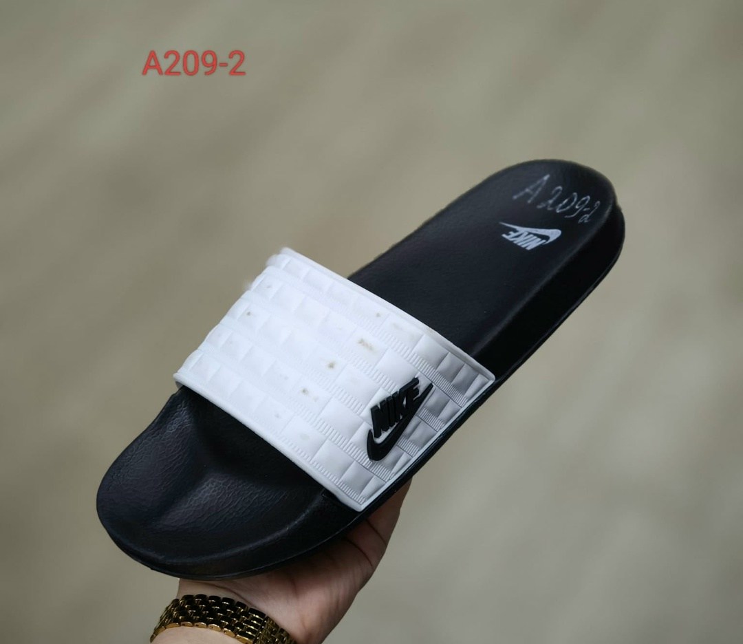 сланцы nike benassi jdi,мужские шлепанцы,шлепанцы найк,шлепки мужские,nike benassi jdi