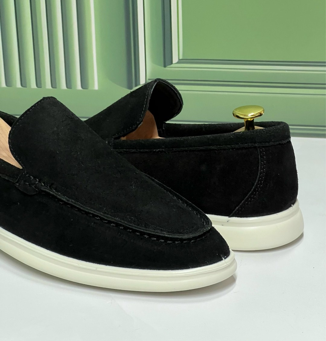 лоферы из натуральной замши loro piana,лоферы loro piana мужские,,лоферы лоро пиано материал,лоферы мужские замшевые