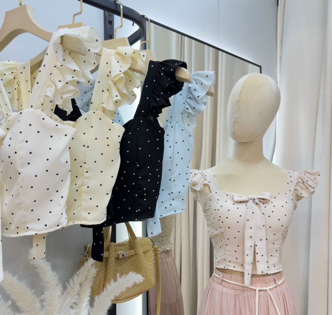 летние топы,модные наряды,кроп топ,короткая блузка