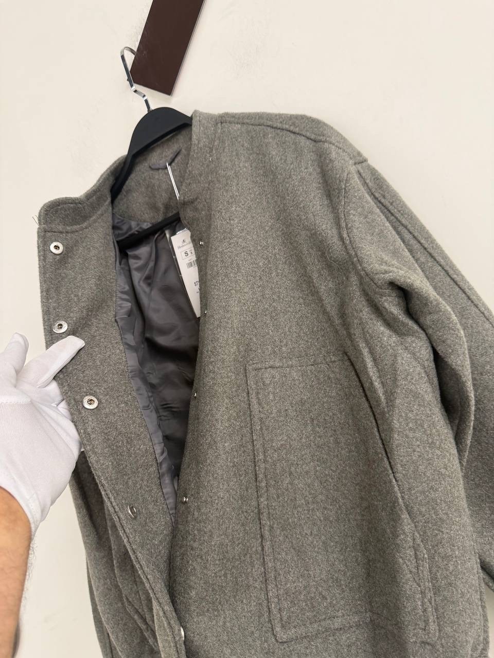 бомбер куртка,пальто бомбер,куртка,бомбер серый,куртка оверсайз