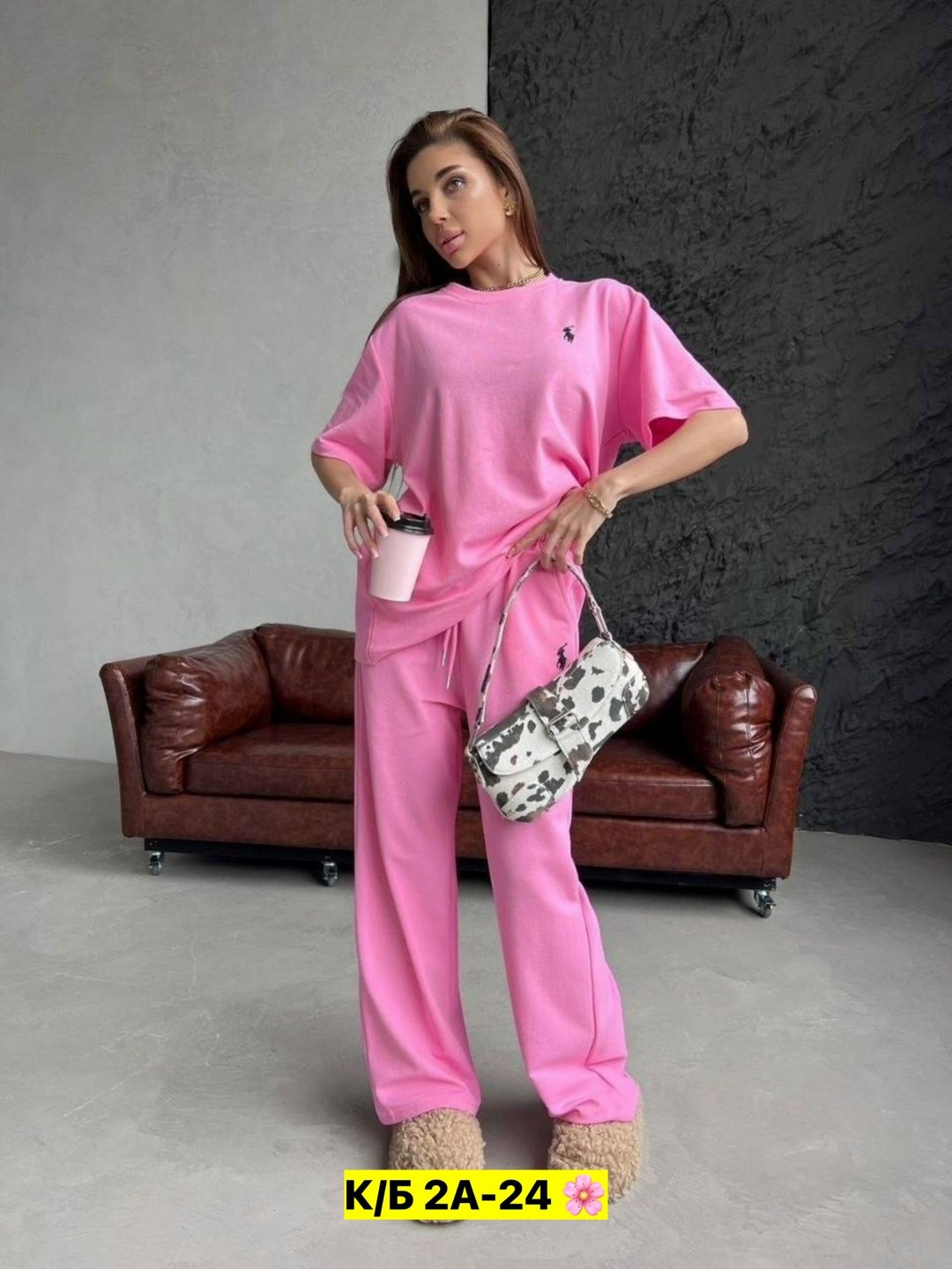 стильные костюмы,костюм с брюками,женские костюмы,спортивные костюмы,брючный костюм в спортивном стиле