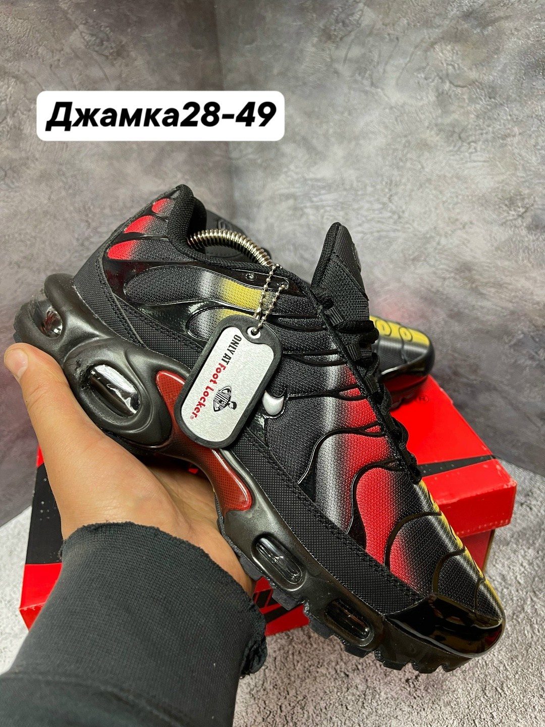 кроссовки nike air max plus tn,мужские кроссовки nike air max tn plus,nike air max plus tn,кроссовки,nike air max tn plus black