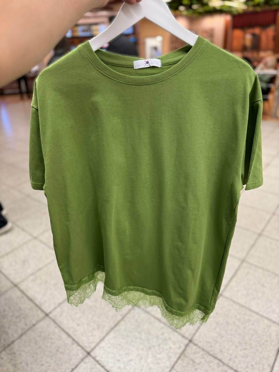 футболки женская оверсайз,футболки женская,красная оверсайз футболка,футболка оверсайз,футболка с кружевами