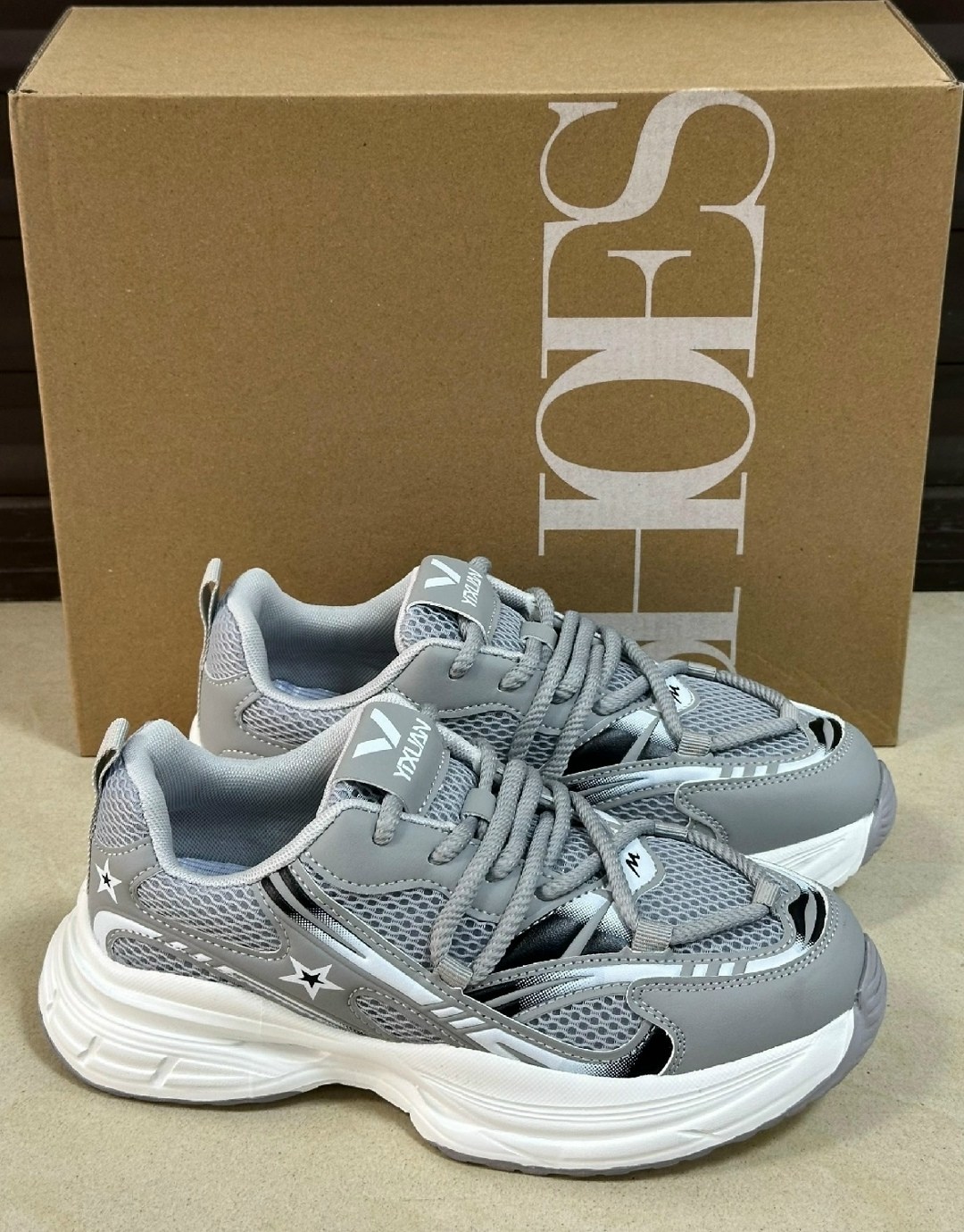 массивные кроссовки,женские кроссовки,черные кроссовки,кроссовка,стильные кроссовки