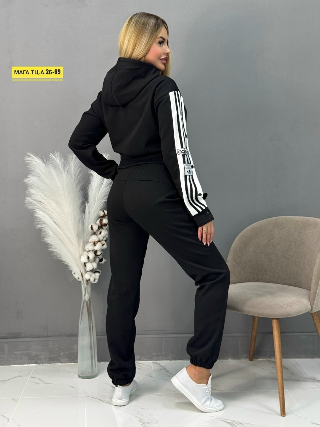 спортивный костюм адидас женский ,костюм спортивный женский adidas,костюм женский спортивный,костюм адидас женский, спортивные костюмы женские