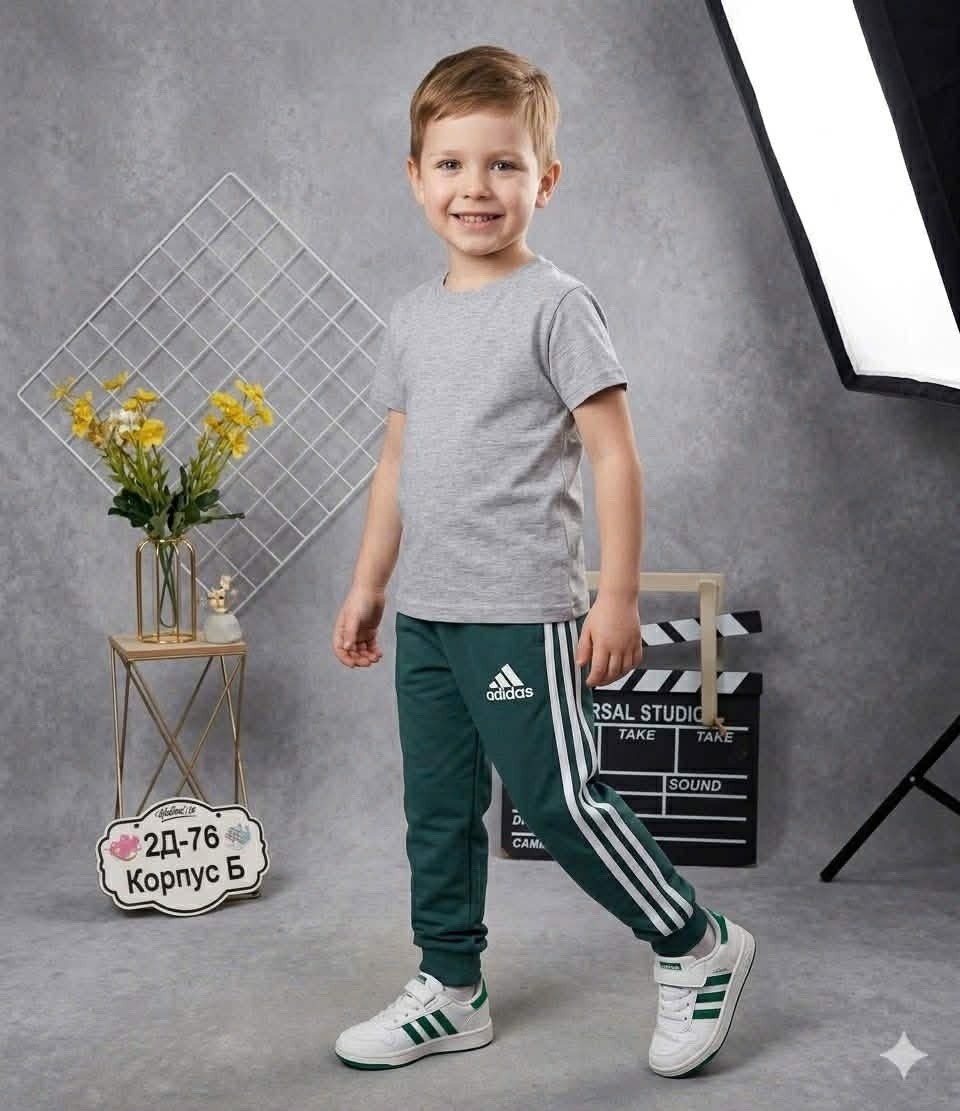 спортивные штанишки для мальчика,штаны спортивные для мальчика с полоской,спортивные штаны для мальчика,cпортивные штаны детские,спортивные брюки для мальчика