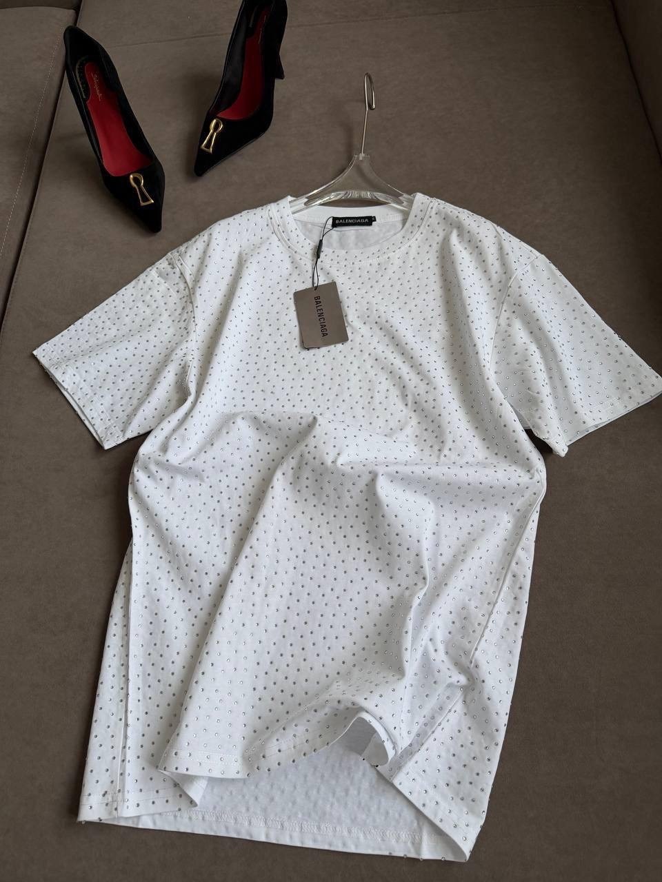 футболка женская оверсайз белая со стразами g&m brand,футболка оверсайз со стразами удлиненная нарядная got u,футболка женская белая,женская футболка,женская футболка оверсайз со стразами