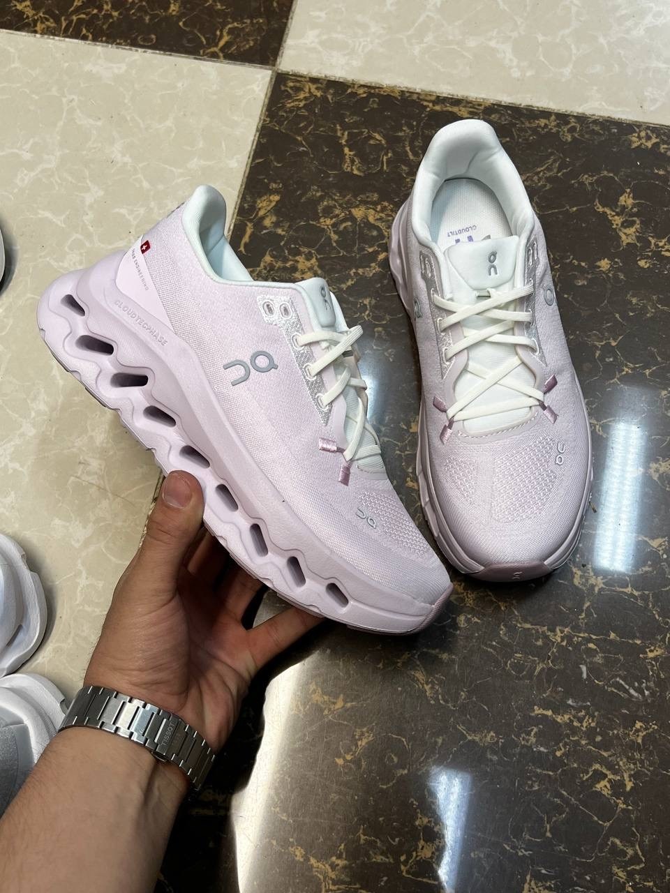 кроссовки on,кроссовки,,спортивные кроссовки,спортивная