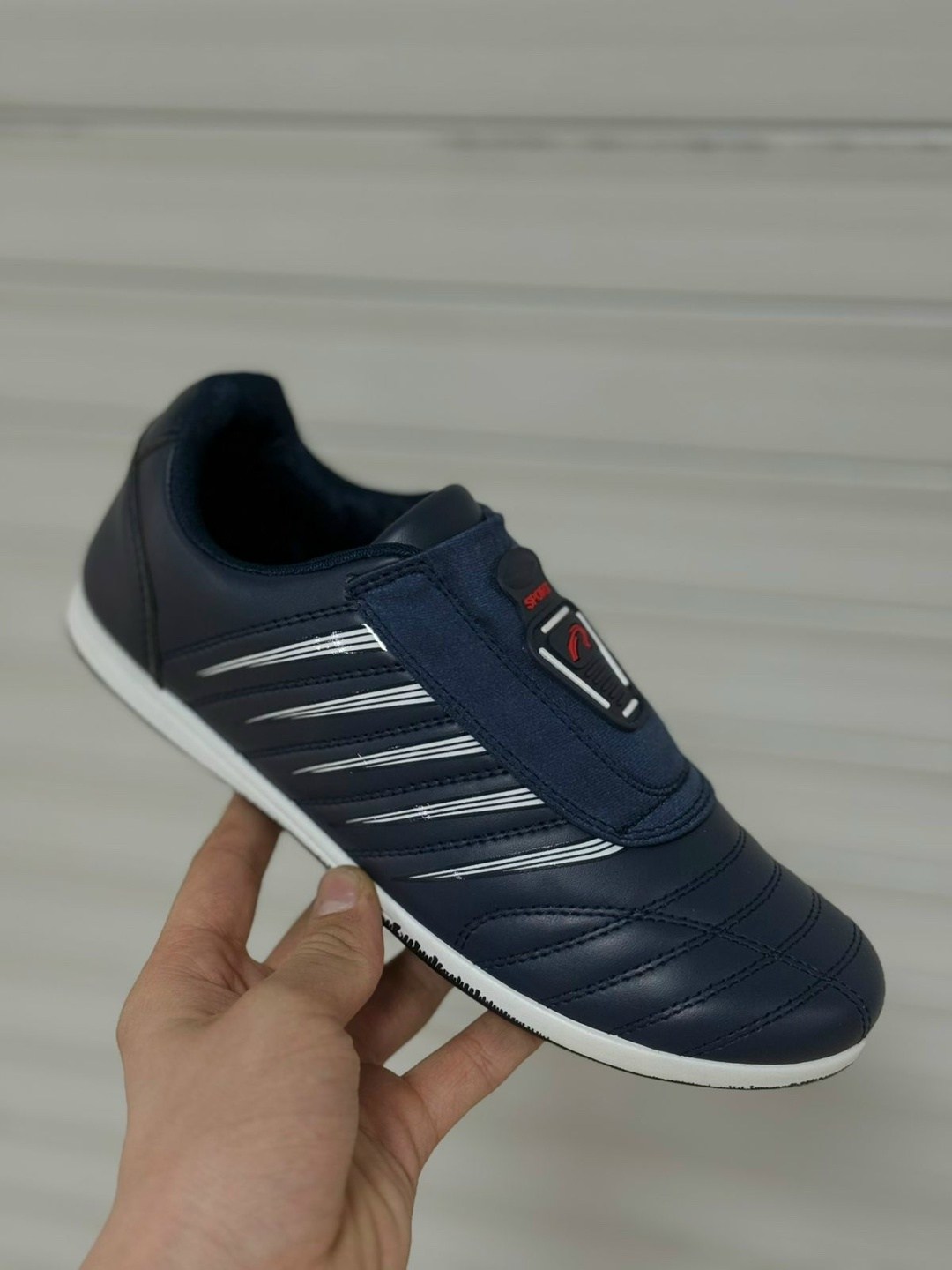 ,женские кроссовки,детские кроссовки,кроссовки подростковые,кроссовки для подростка