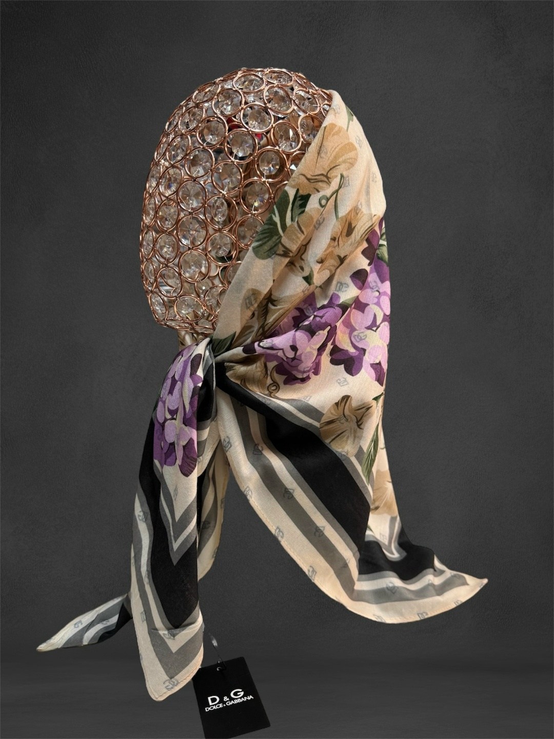 шелковый шарф,шелковые платки,шарфы и платки,платки женские,платок с принтом