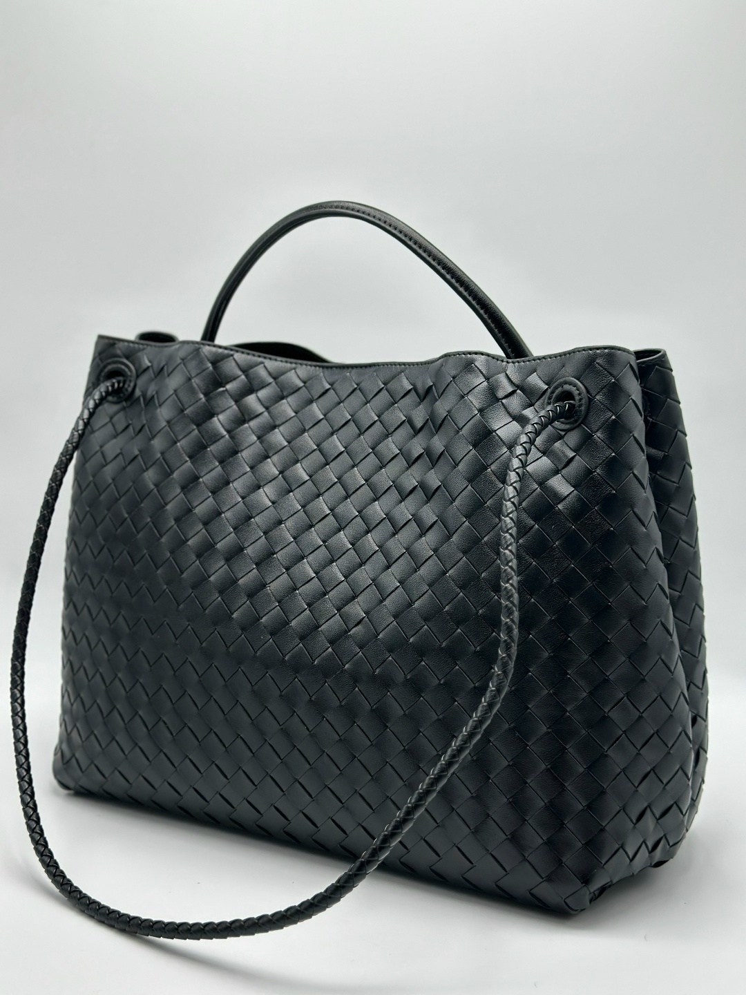 сумка женская bottega veneta,сумка боттега венета тоут,сумка боттега венета,bottega veneta сумка,женская черная сумка bottega veneta