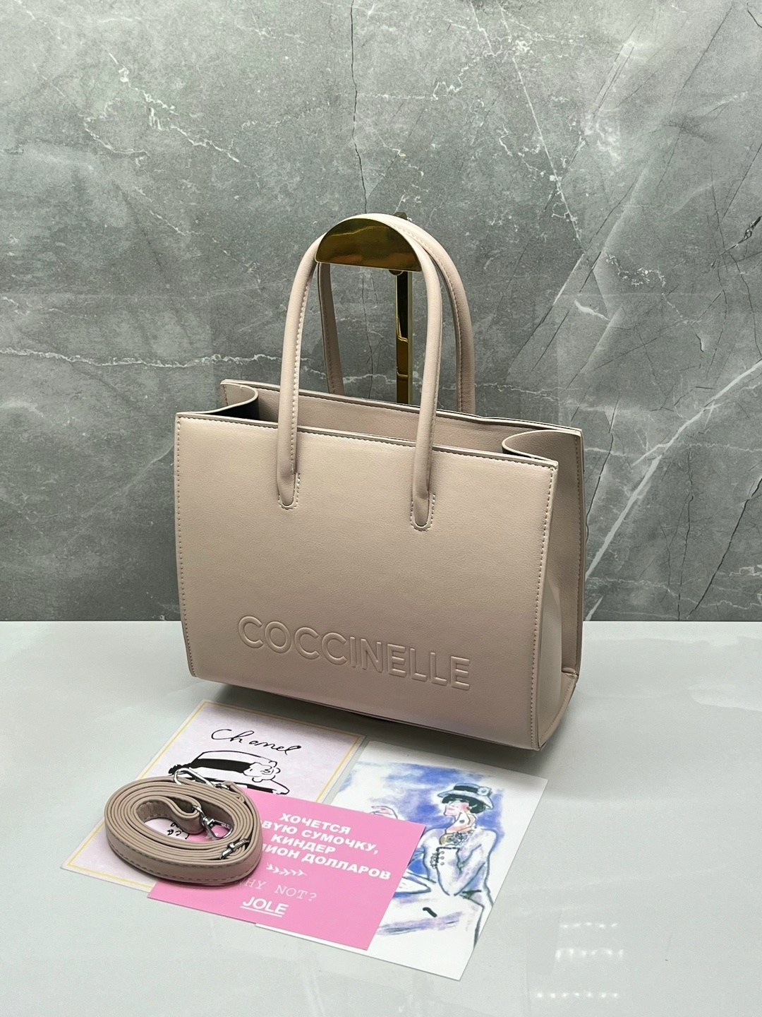 сумка coccinelle,женская сумка,сумка женская coccinelle,сумка,сумка тоут coccinelle