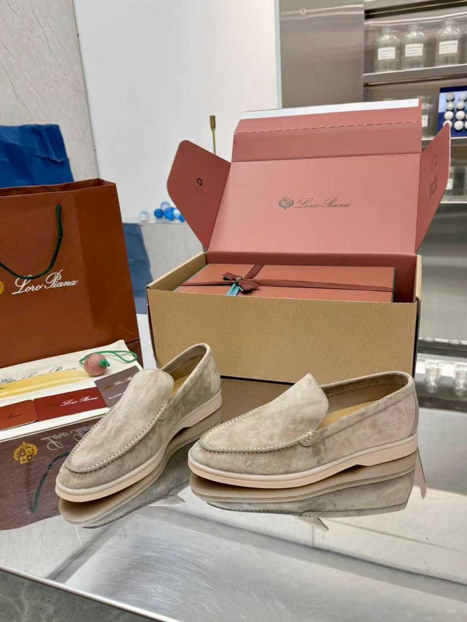 лоферы женские loro piana,замшевые лоферы loro piana,,лоферы лоро пиано оригинал,лоферы loro piana