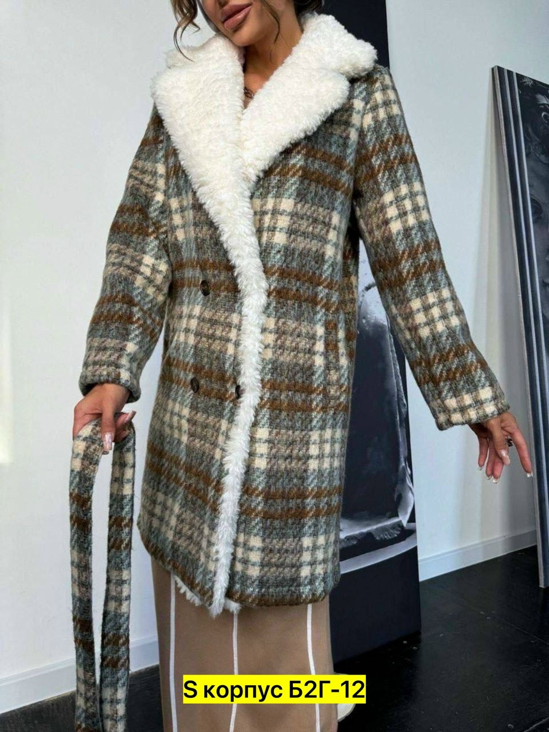пальто в клетку демисезонное,пальто в клетку,полупальто в клетку,пальто женское в клетку,пальто в клетку демисезонное с мехом