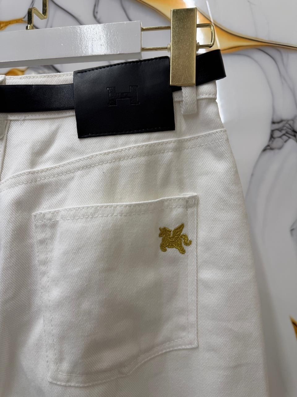 брюки джинсы,белые джинсы,женские джинсы,модные брюки,повседневные брюки