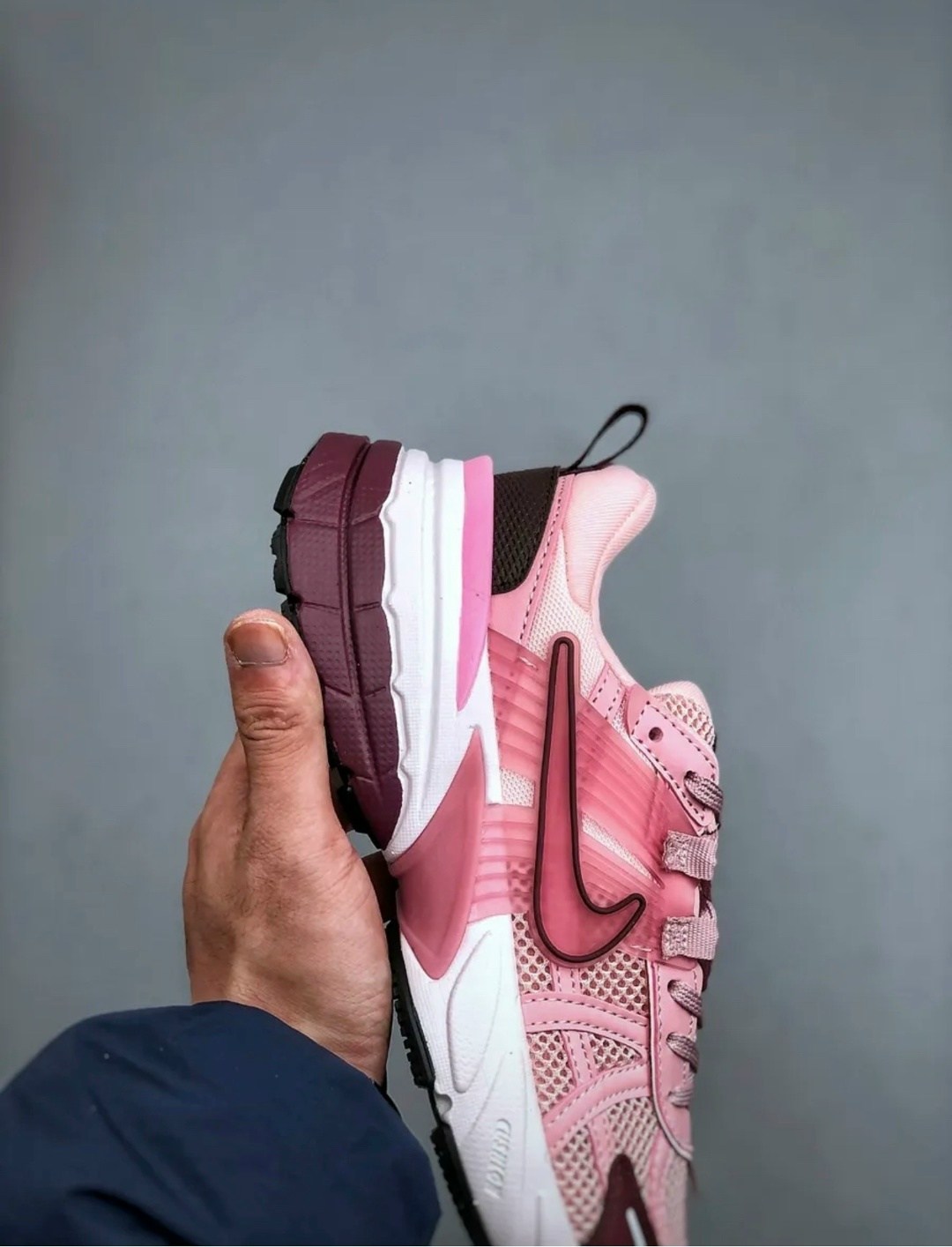 женские кроссовки nike,кроссовки nike,кроссовки,кроссовки женские,кроссовки nike v 2 k run