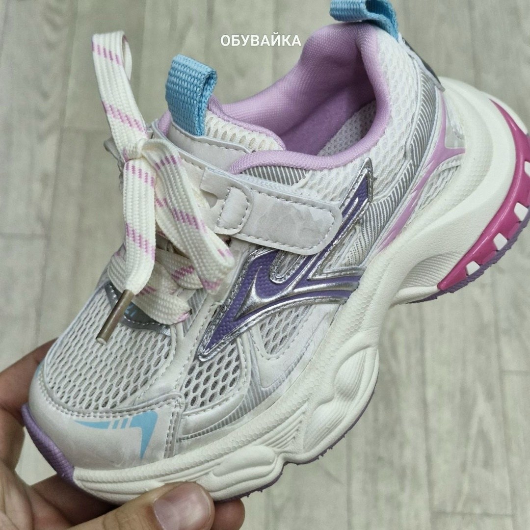 кроссовки женские,кроссовки повседневные,низкие кроссовки,оригинальные кроссовки,массивные кроссовки