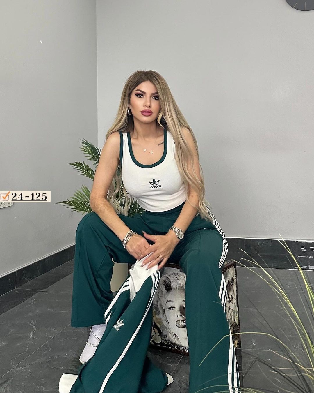 женский спортивный костюм adidas,костюм спортивный адидас,спортивный костюм adidas,женские костюмы спортивные,спортивные костюм