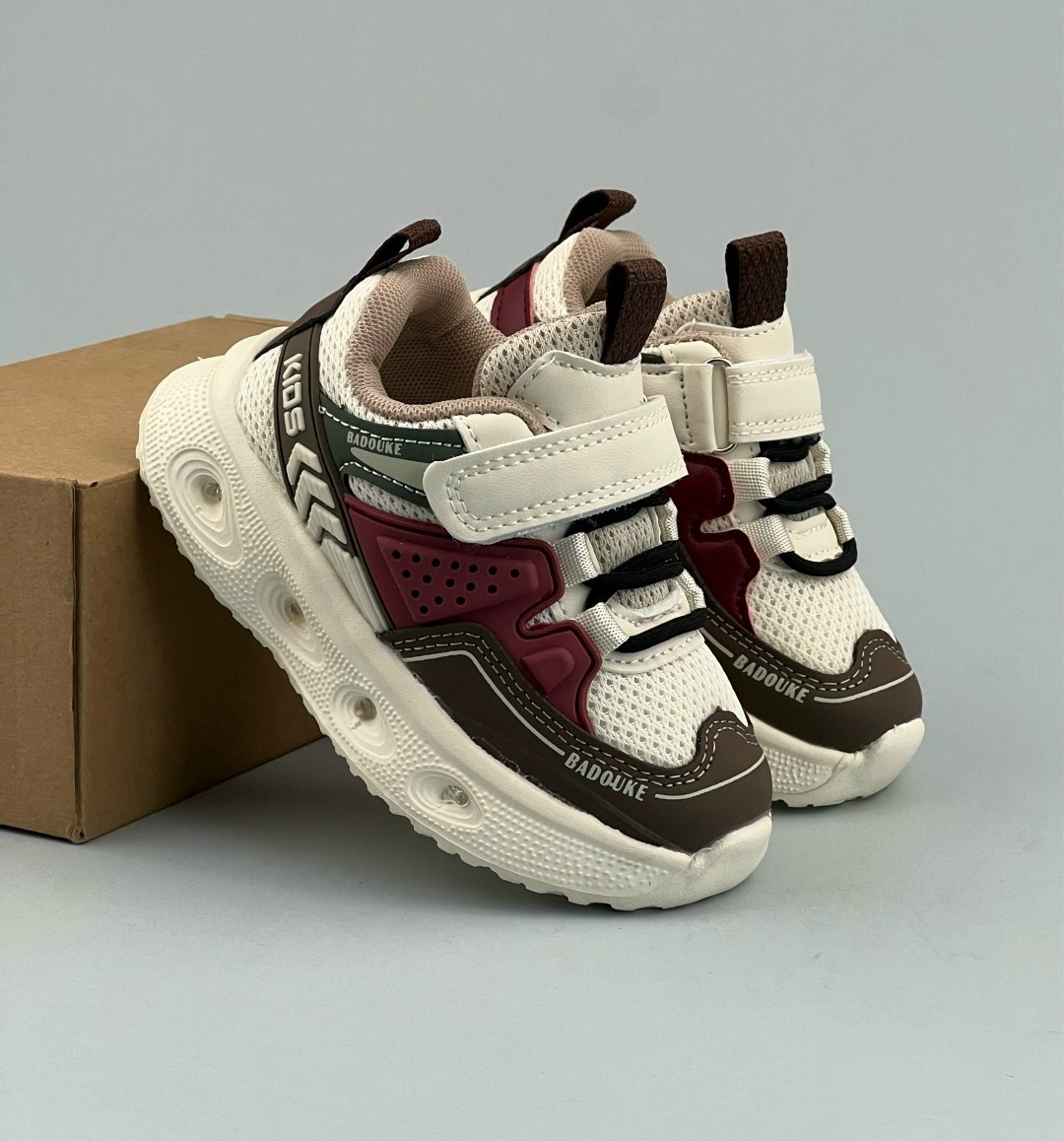 детские кроссовки,кроссовки,кроссовки мальчику,спортивная ,кроссовка детская