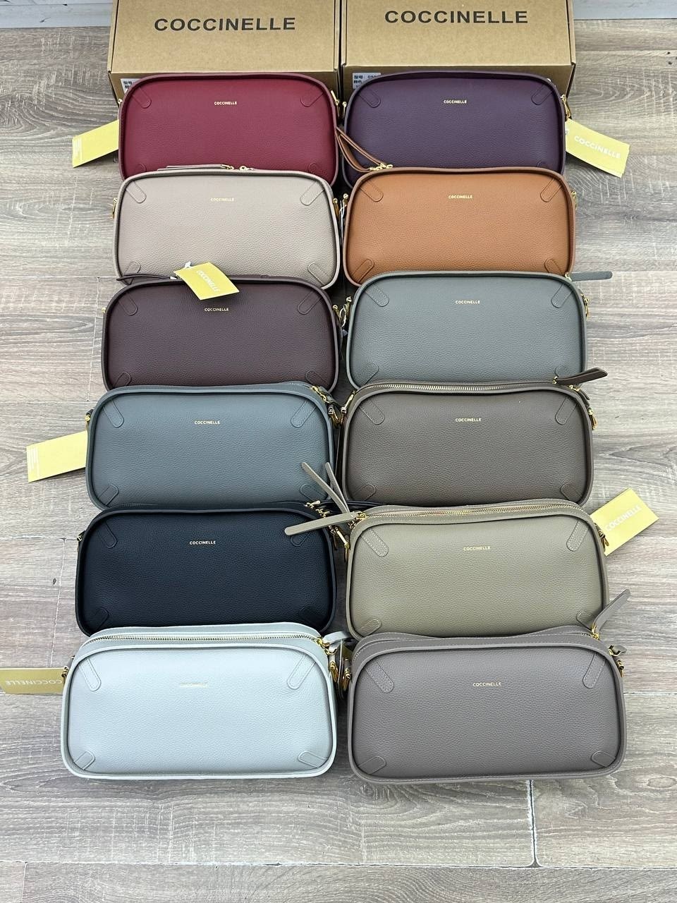 coccinelle сумка,сумки,сумки женская,сумка coccinelle jen medium,модная женская сумка