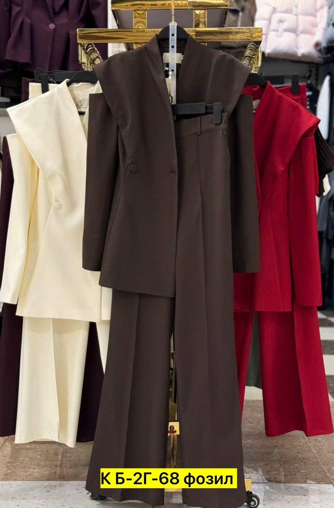 брючный костюм женский,костюм классический,стильные костюмы,костюм брючный элегантный,костюм двойка