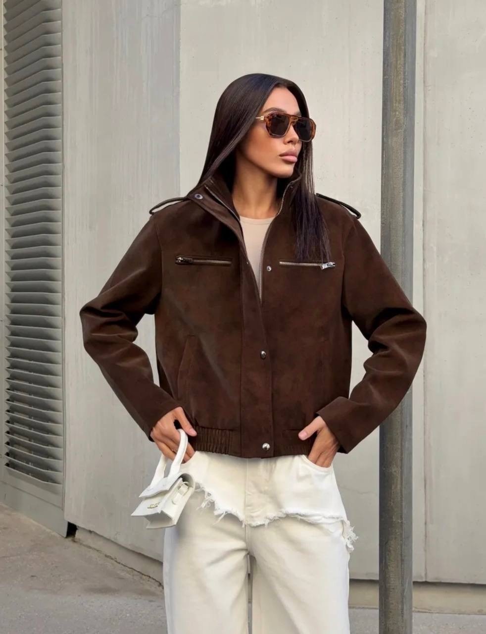 бомбер укороченный оверсайз замшевый куртка рабочего тренд saint shine,бомбер замшевая куртка оверсайз saint shine,куртка замшевая,модная куртка,бомбер женская куртка