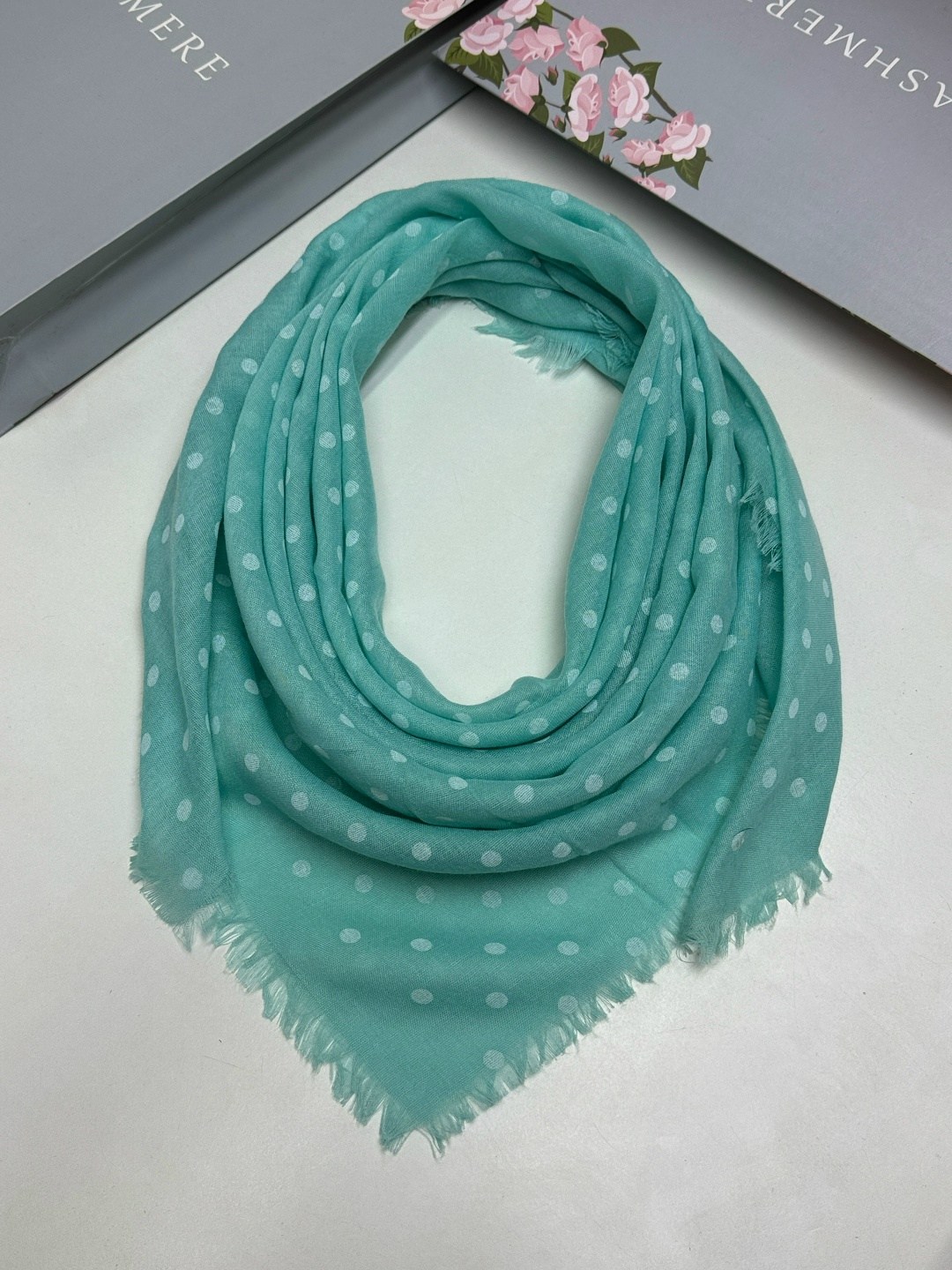 платки шарф,платки тонки,шарф женские,хлопковые платки,однотонный женский платок