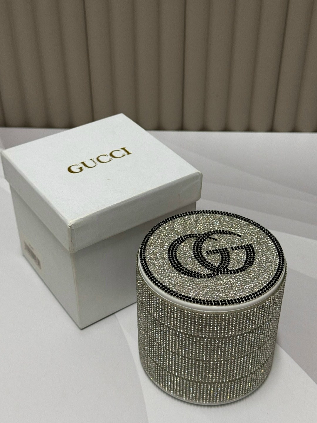 шкатулка со стразами,шкатулка для украшении,шкатулка подарочная,коробка,ювелирная шкатулка