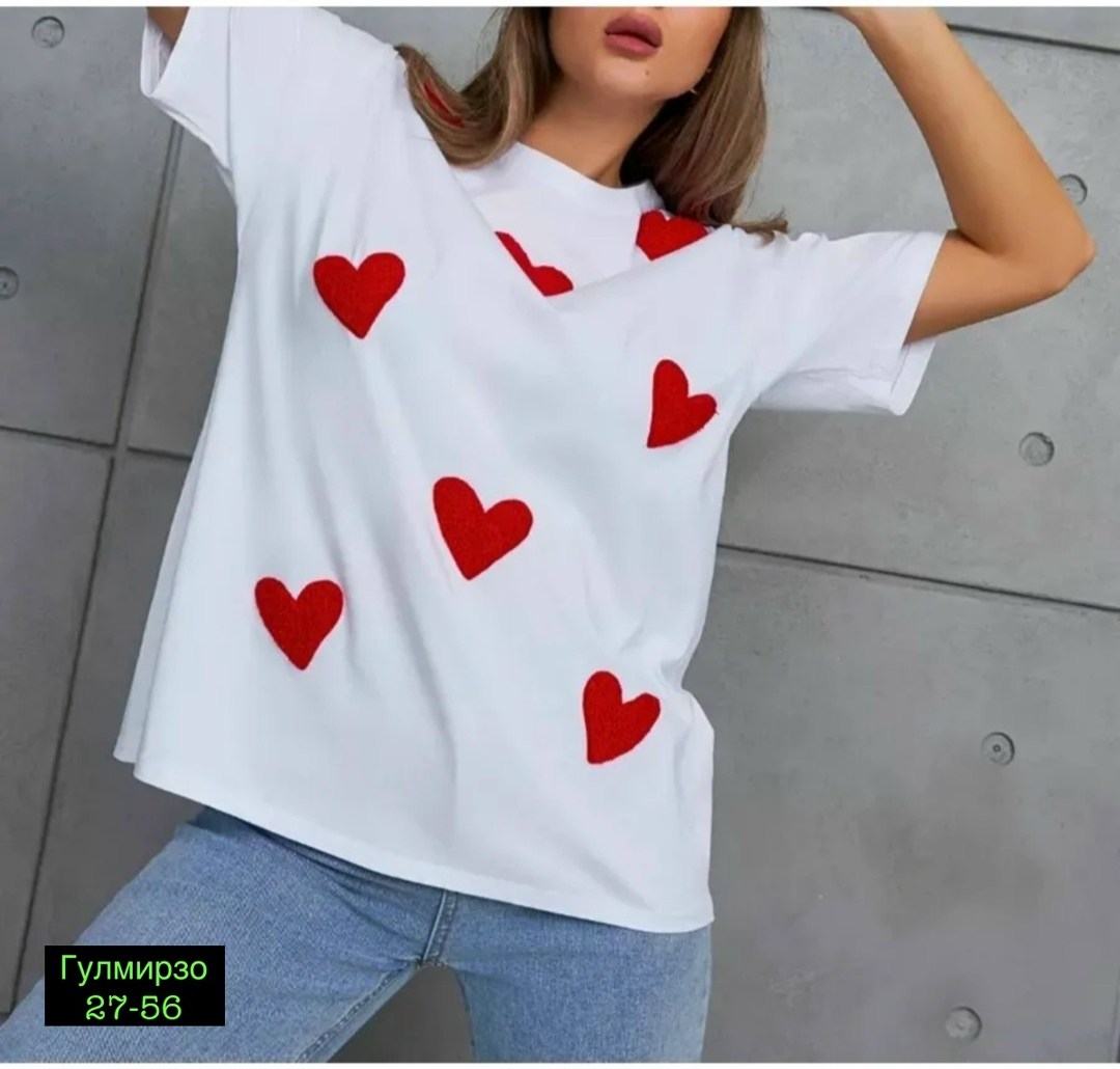 женская футболка оверсайз,женская футболка,оверсайз футболка,футболка оверсайз с сердечками,футболки оверсайз с принтами