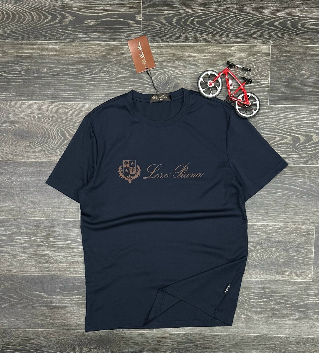 футболки мужские,футболки для мужчин,футболки белые,футболки женские мужские,футболки модные