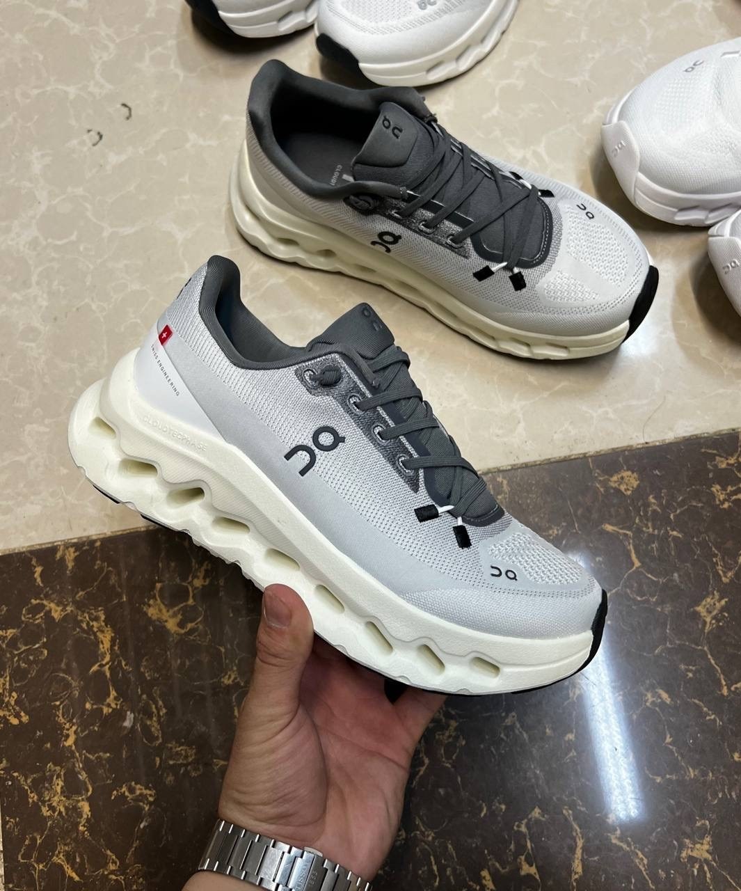 кроссовки on,кроссовки,,спортивные кроссовки,спортивная