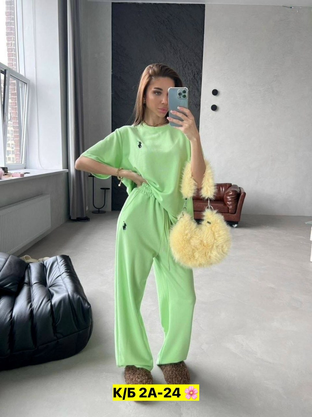 стильные костюмы,костюм с брюками,женские костюмы,спортивные костюмы,брючный костюм в спортивном стиле