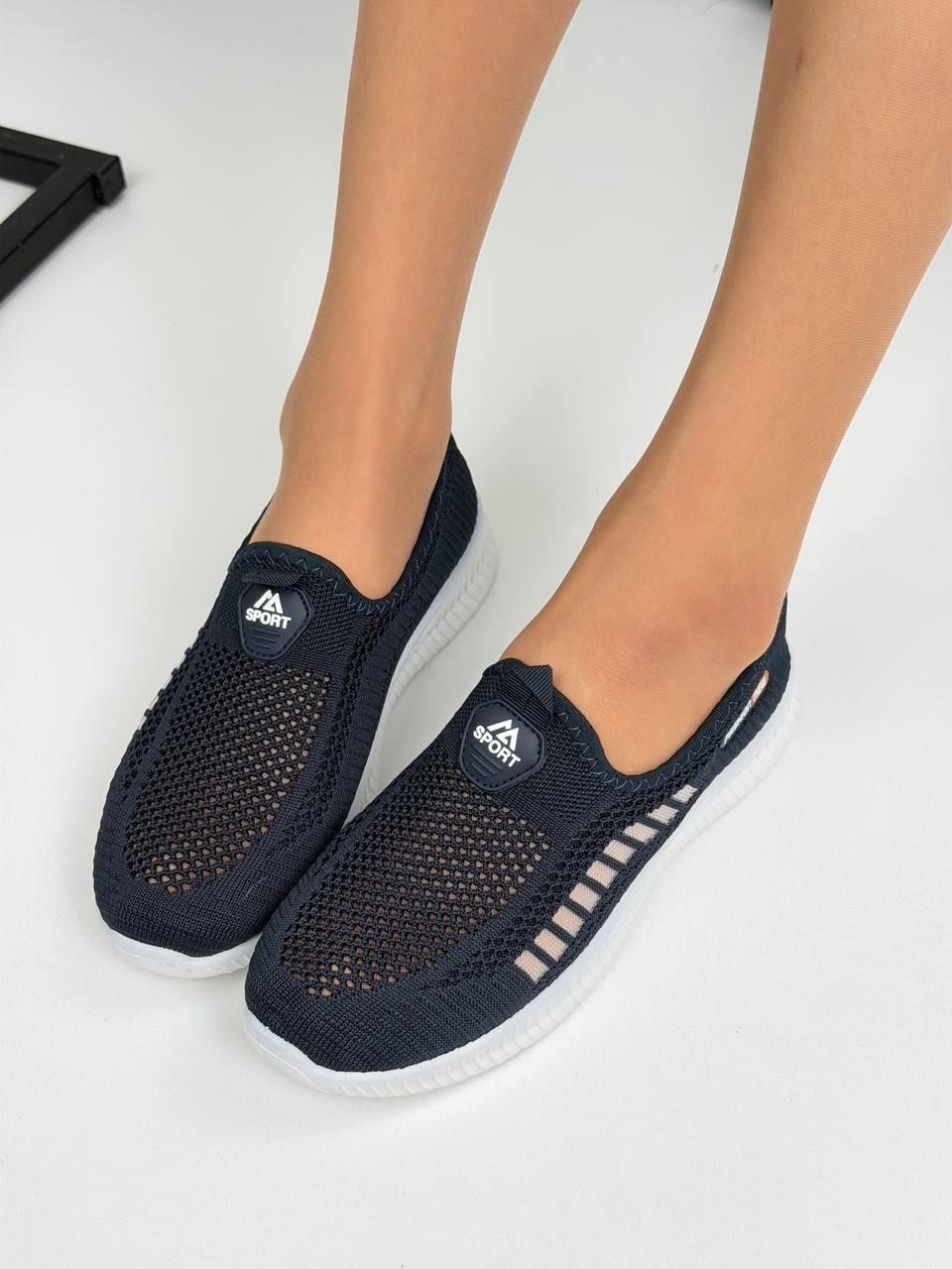 ,женские кроссовки,кроссовки женские красные,спортивная , кроссовки