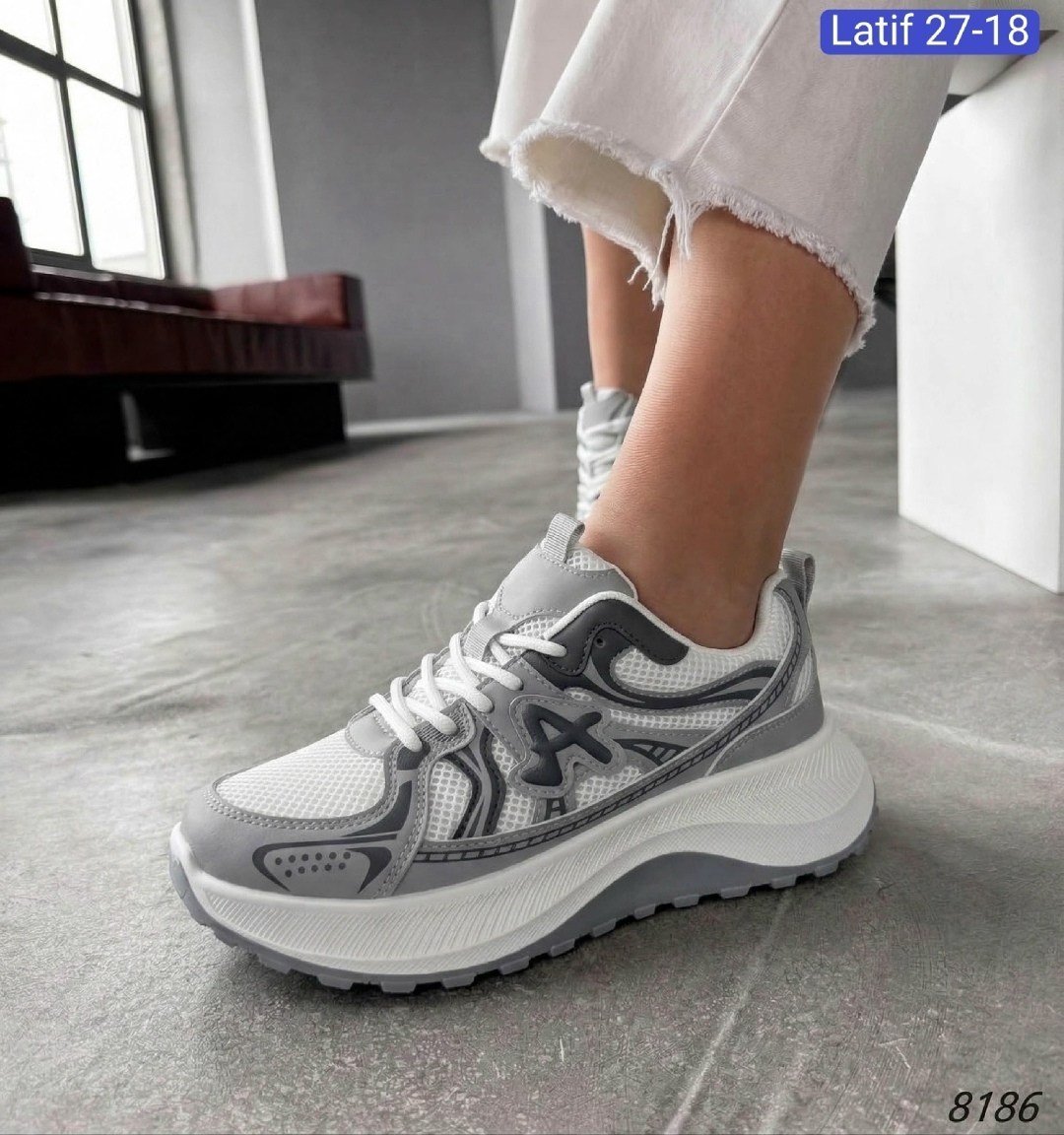 кроссовки женские,модные кроссовки,кроссовка,повседневные кроссовки,стильные кроссовки