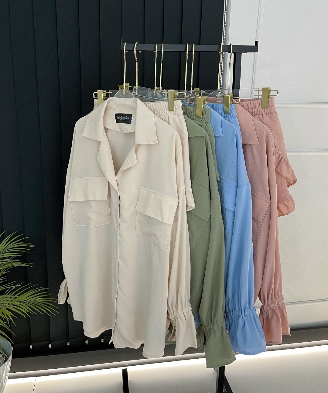 костюм с шортами и рубашкой летний,женский костюм,костюм летний с шортами и рубашкой оверсайз,голубой костюм,костюм шорты и рубашка