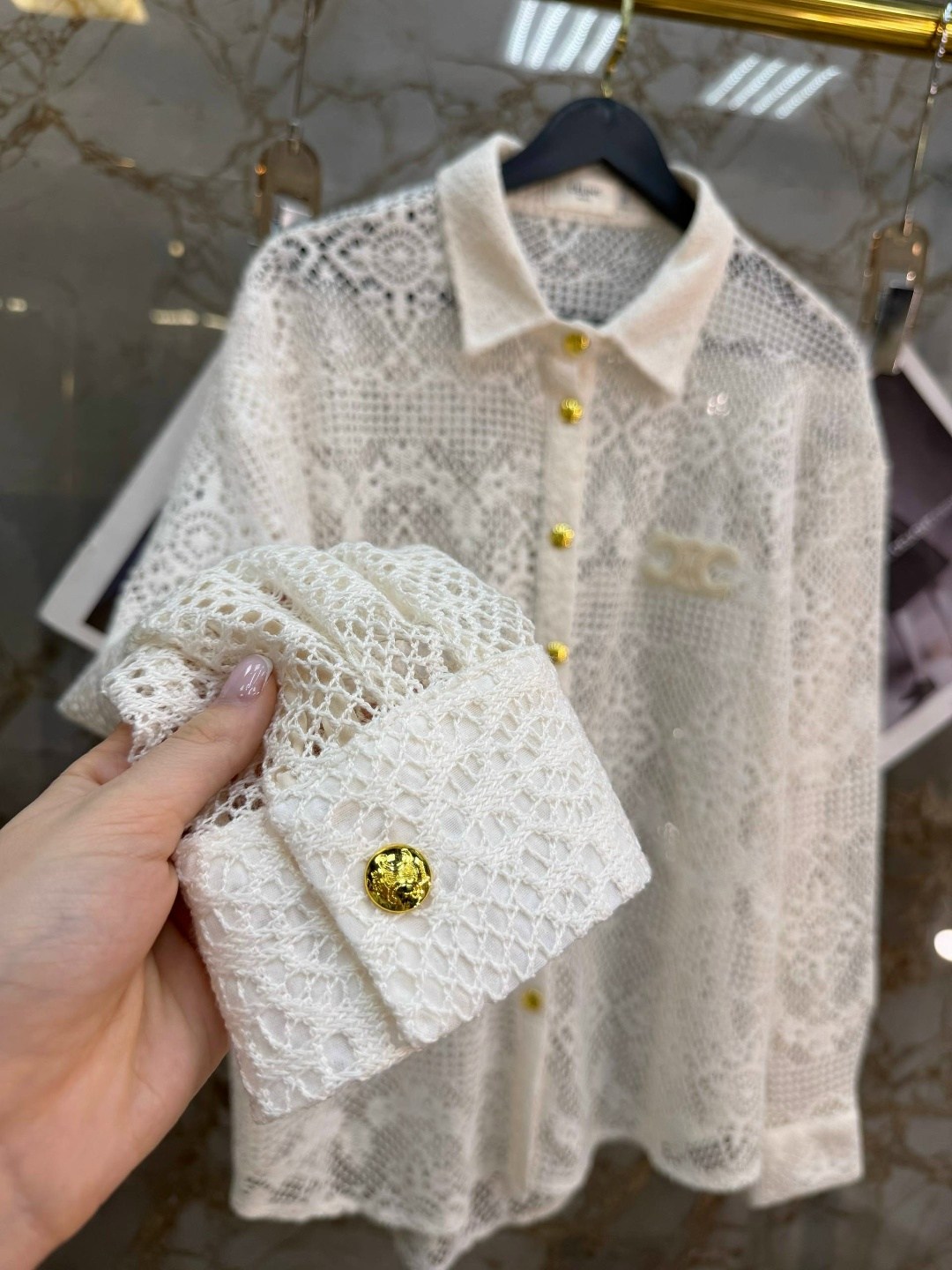 блуза,женская рубашка,рубашка кружевная,элегантная рубашка,блузка с оборками