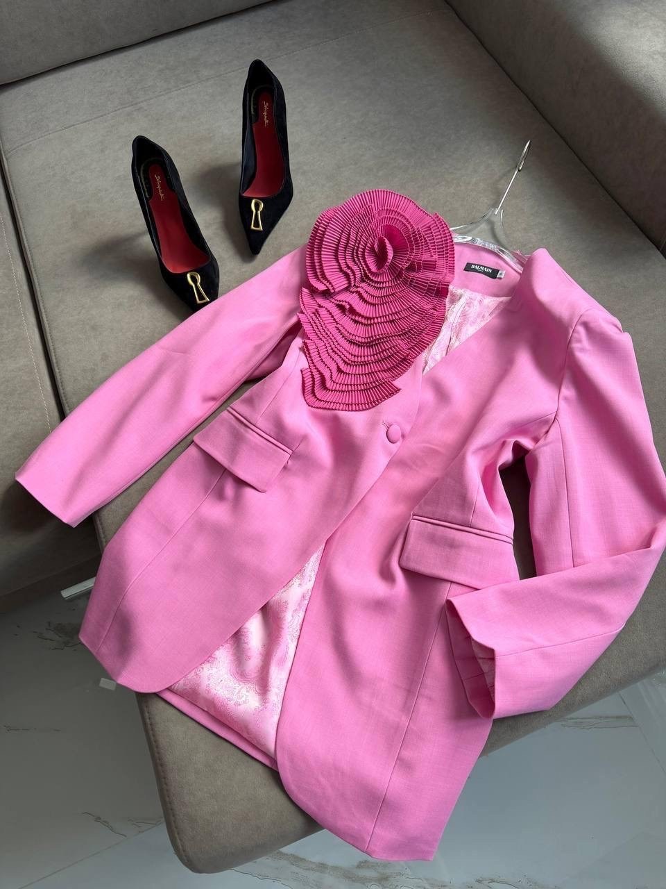 пиджак оверсайз удлиненный розовый жакет блейзер marifique,пиджак розовый,пиджак оверсайз vitaclo,модные жакеты,оверсайз пиджак