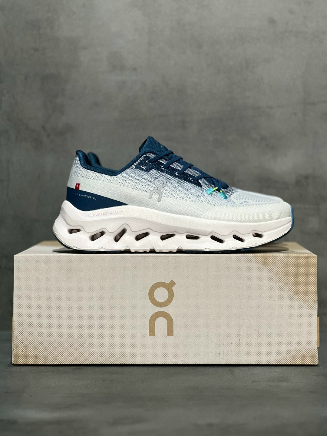 ,спортивные кроссовки,дышащие кроссовки,женские кроссовки,кроссовки